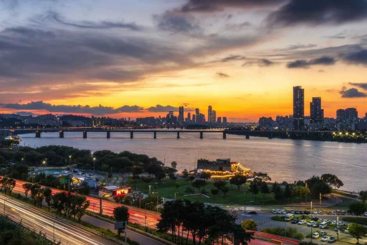 빛의 시어터 - 서울 여행 여행